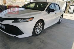 تۆیۆتا کامری